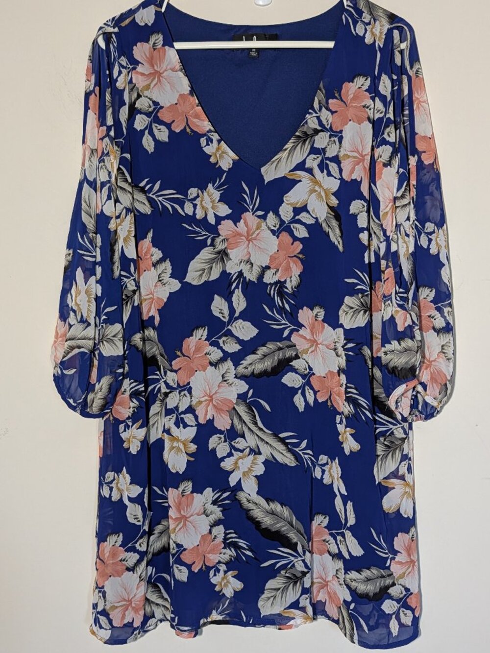 Lulus "Shifting Dears" Floral Shift Dress V-neckline Sheer Long Sleeve Blue